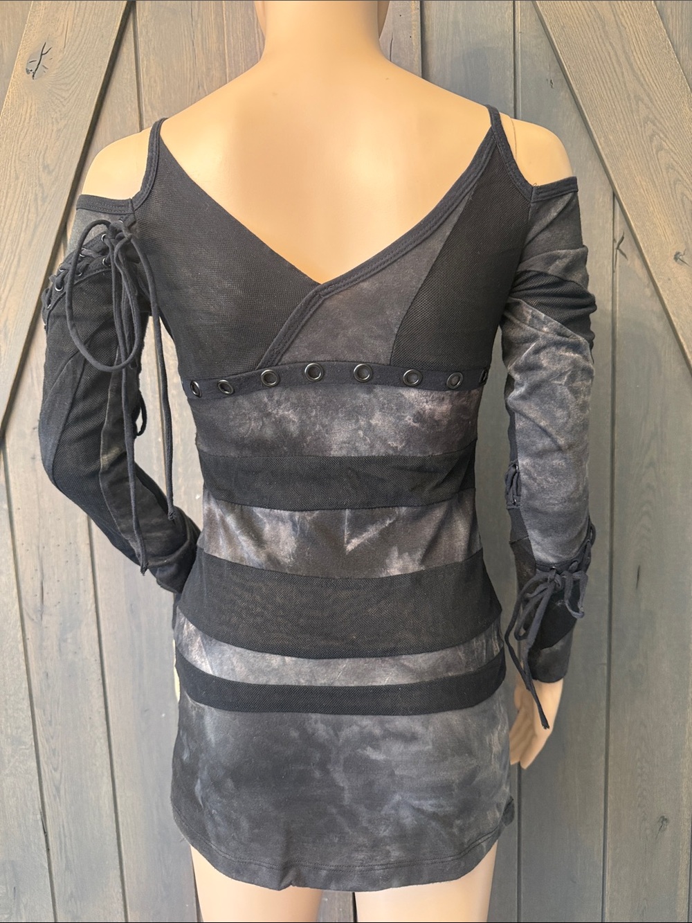 Salvage Black & Charcoal Cold-Shoulder Graphic Mini Dress - Picture 3 of 4